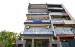 FabHotel Comfort N Stay - Huda City Centre Metro