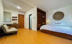 NEW! 8 mins to Airport, Near Kuta Beach, Stylish