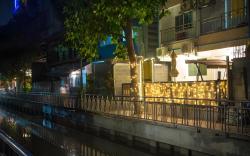 Canal View Lo-ha guest house, Contactless Check-in
