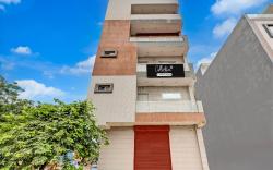 Super Collection O Rohini Sector 21 Formerly Shelter Inn