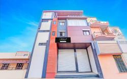 Collection O LIG Main Road Indore