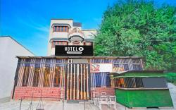 Hotel O Mathura Near Railway Station