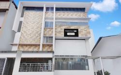 Townhouse Oak City Center Mysore Palace