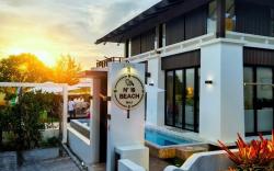 Beach No.16 Pool Villa Rayong