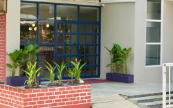 HERITAGE SUITES