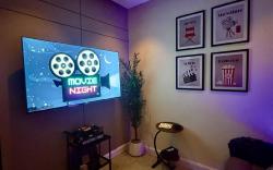 Luxurious cinema studio near the sea self check-in