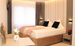 Serene Retreat in Bad Salzuflen Cozy Guest Room with 1500m Grounds 206