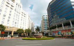 Stay Across NAIA Terminal 3 in Newport City
