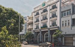 Belvilla Luxury Apartment Near SECC Formerly Emerald Hotel & Apartment