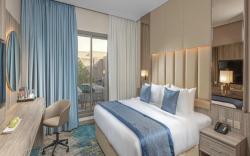 Seven Gardens Hotel