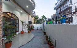 Cozy Nest |3BR| Shared Homestay |GF| by Homeyhuts