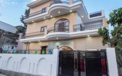 Cozy Nest | 6BHK Entire Homestay by Homeyhuts