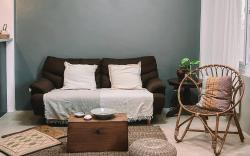 2BR laid back apartment, near beach