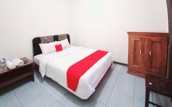 RedDoorz near BNS 3 Kota Wisata Batu