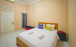 Urbanview Tees Homestay Pangandaran