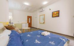 BrightRoom-Max3people-1km to Bui Vien