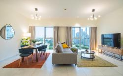 Central Park Tower - Close to Metro/1BR/DIFC