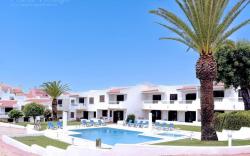 Aura Village - City Beach Apartments