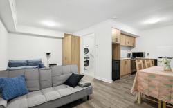 Studio w Kitchen & Bathroom in Adelaide｜3 People