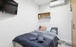 Private Room in Adelaide City (Room 5)