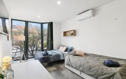 Family Room in Adelaide City 3 people (Room 2)