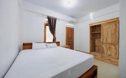 Soka Asri Guest House near Bali Zoo RedPartner