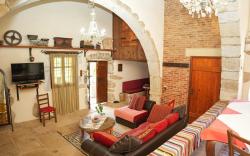 Stone-Built Traditional Villa with Pool in Sfakia