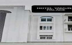 RROOMS Hotel Yamuna Palace