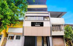 [Day Stay - 12 Hrs Slot: 8 AM to 8 PM] Collection O Ambedkar Chowk Ulhasnagar