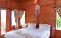 Nora Tent and Cottage