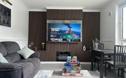 Luxury Stylish House in Glasgow