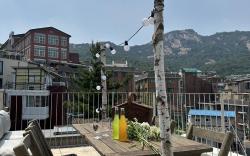 [Petit Seochon] Best view of Seochon! rooftop 