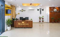 Hotel Moon Taj Near Yashobhoomi Convention Centre