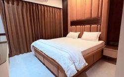 Casa Royale: An Escape with Elegance & PlayStation