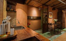 1. Hanoi Luxe Retreat W/Private Kitchen+Elevator
