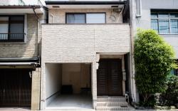Yaoyorozu Modern Inn