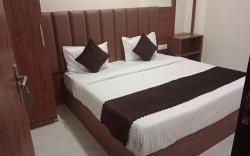 FabHotel Shaurya Inn I