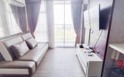 2BR Apt Near UNAIR at Taman Melati Sby By Travelio