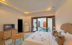 NEW! 2BR Villa w/ Pool & Hi-Speed WIFI in Canggu
