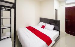 RedDoorz near Sungai Panas Batam