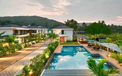 Amrao - A Lindsay Manor