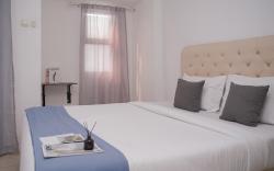 Simple Studio Room Urbantown Serpong By Travelio