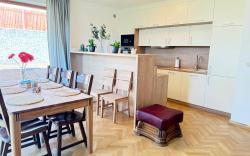 FamilyVilla, new 4 Luxury Big Apartments, parking