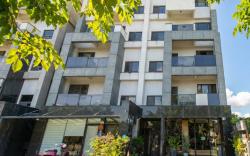 82 traveller  elevator  Inn F2