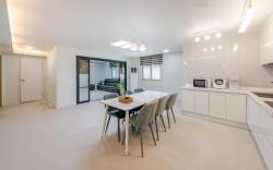 Yeosu Family House Private Pension