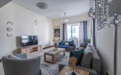 Large Apt in the Heart of Deira Near Clocktower