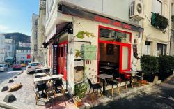 ELEGANCE HOUSE HOTEL-CAFE