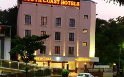 South Coast Hotel 18km CSM International Airport 