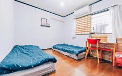 Private single room 3F-Y with shared bath & toilet