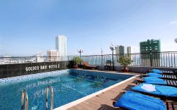 Golden Rain 2 Hotel